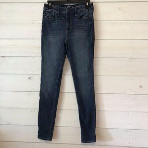 Dark wash Hollister jeans